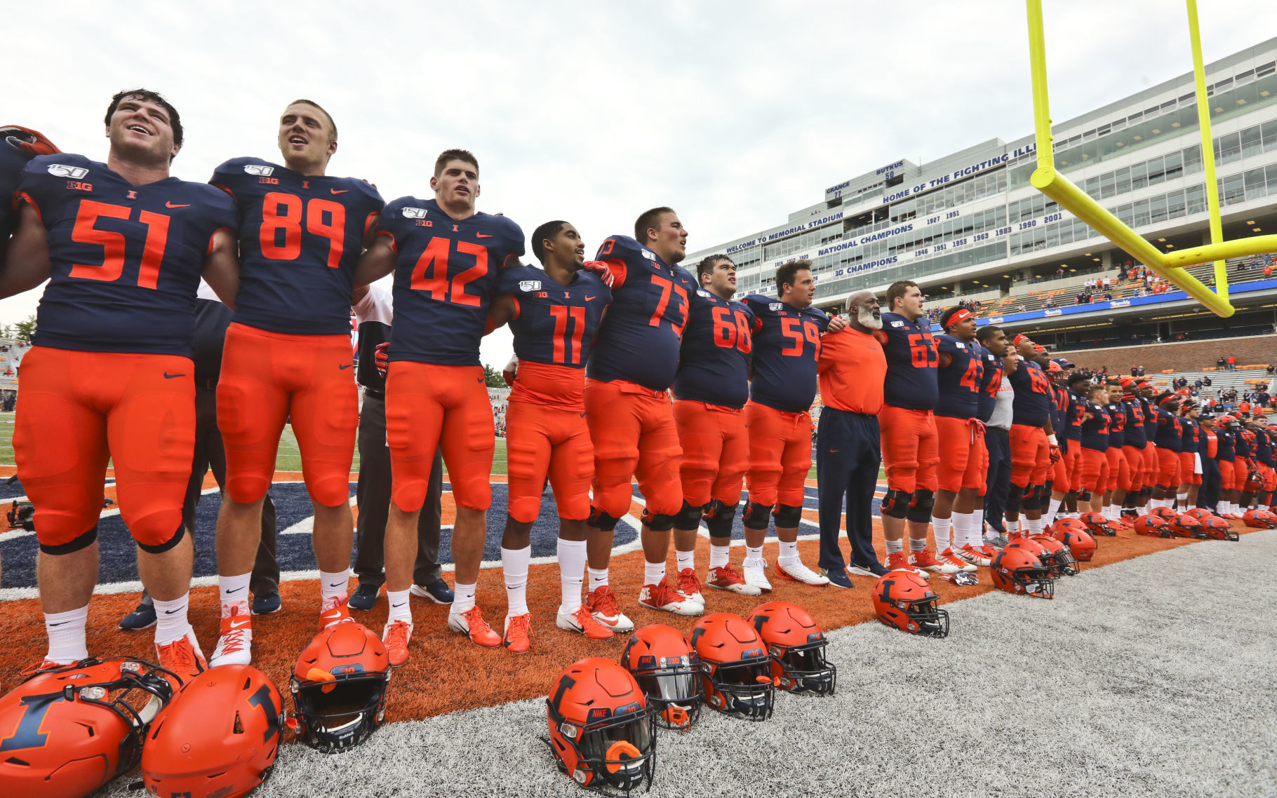 Illini Akron 51 8.31.19.JPG